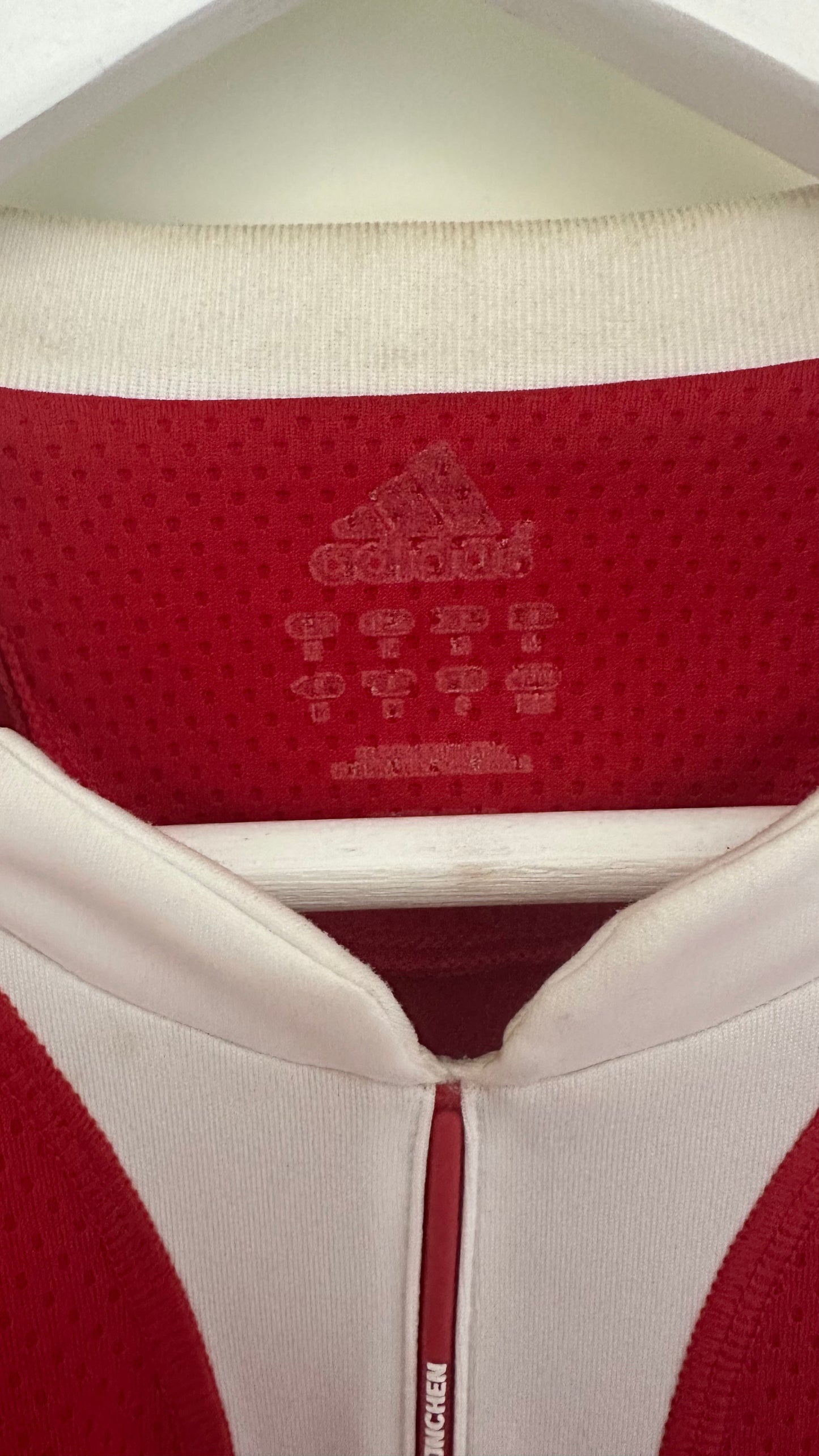 Bayern Munich 2009/2010 Hemmatröja Medium